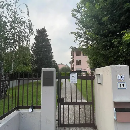 Apartament Renee *