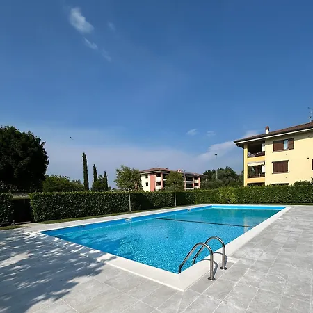 Апартаменты Renee *